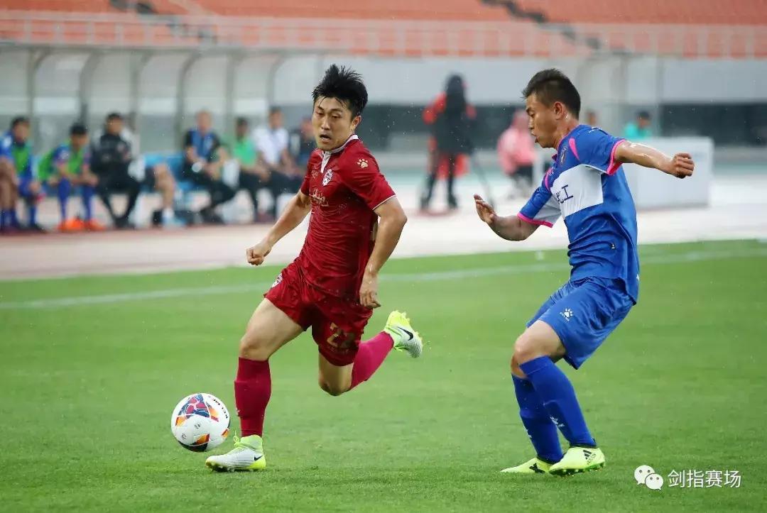 「图集」雨中狂胜！“雨神”淄博星期天5:0沈阳东进联赛首次连胜
