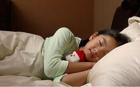 腰痛要警惕四种动作,腰痛要警惕四种原因腰椎病