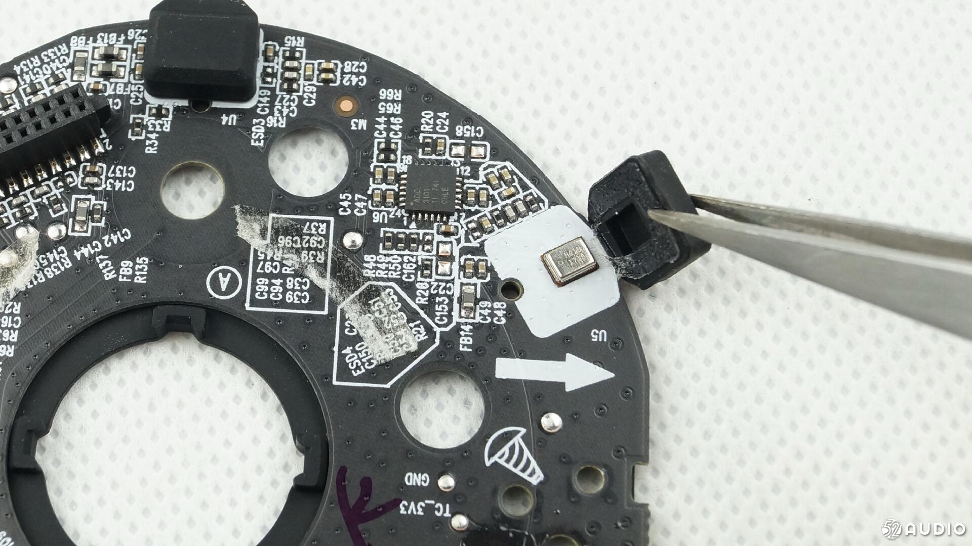 天猫精灵智能音箱boom拆解,天猫精灵智能音箱x3和X6对比