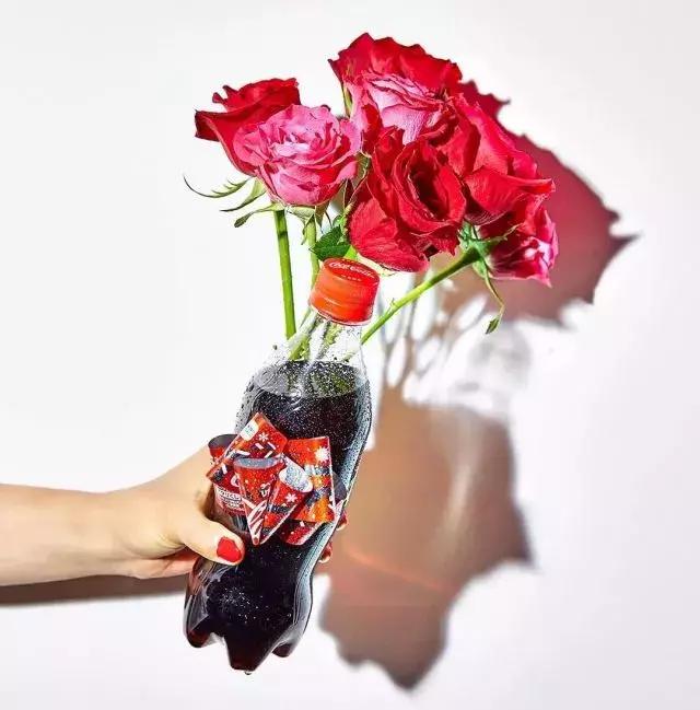 日本可口可乐樱花味,试喝日本樱花味可乐