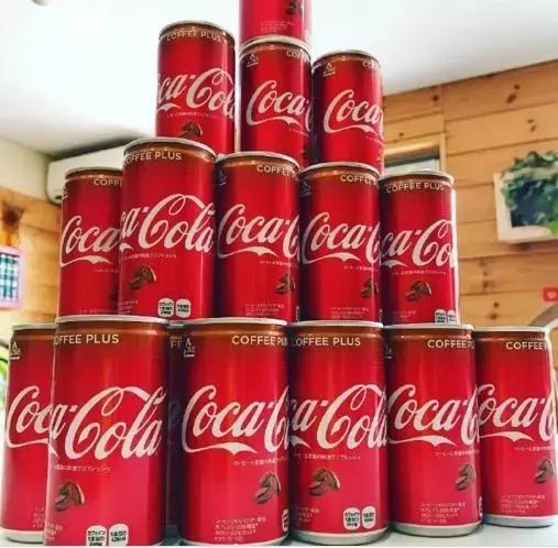 日本的可口可乐还能喝吗,试喝日本樱花味可乐