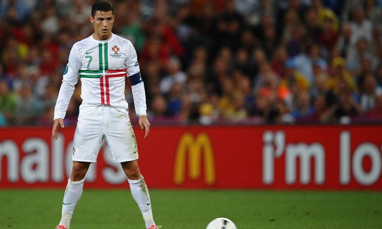 目前世界杯已经出线16强的球队,世界杯打脸预测