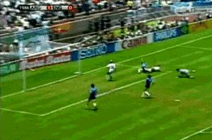 他用500小时「绣」出了一场世界杯