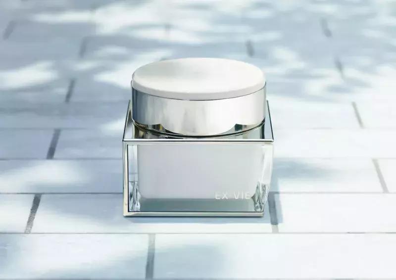 真贵妇界公认最值得买的一款面霜,日本贵妇面霜哪个牌子好用