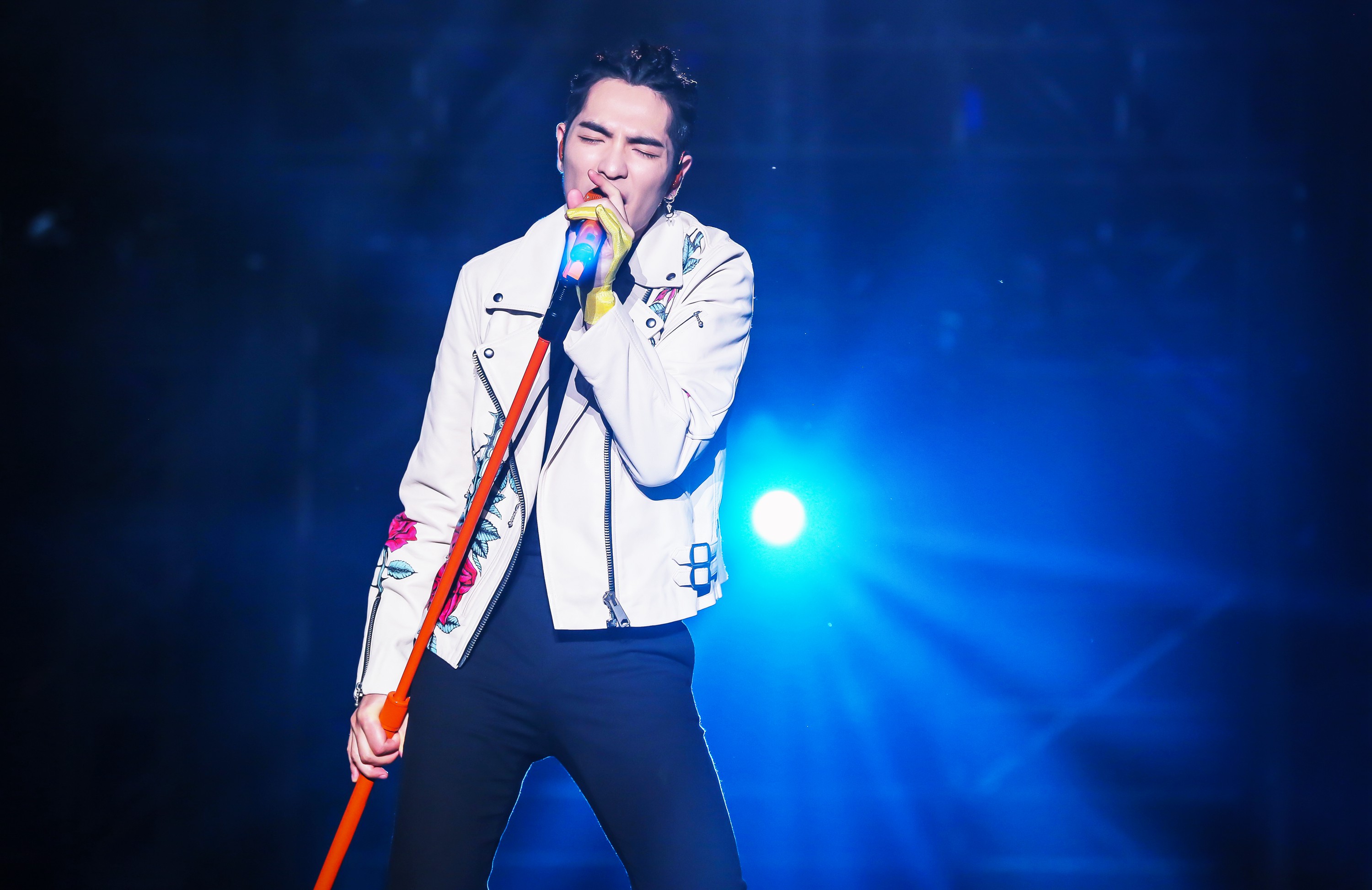 萧敬腾巡回演唱会真的下雨了吗,萧敬腾全国巡演视频