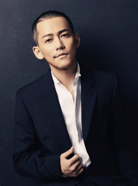 扎心了！优酷豪砸16亿买下世界杯网络转播权，解说竟是鹿晗陈一发