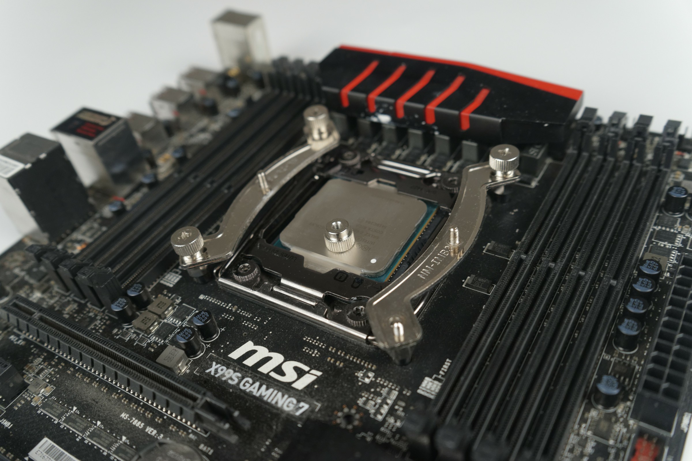 天热了汽车需要更换冷却液吗,天热师傅修空调的说说