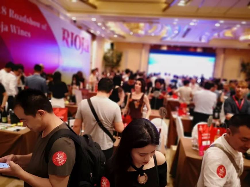 閲屽ゥ鍝堣憽钀勯厭宸″睍,2023閲屽ゥ鍝堣憽钀勯厭鏄ュ宸″睍