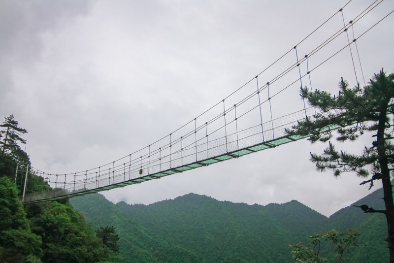深山峡谷中的江西大觉山,江西大觉山风景优美