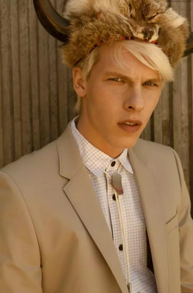 怎样选择领带和领结,搭配领带还是领结