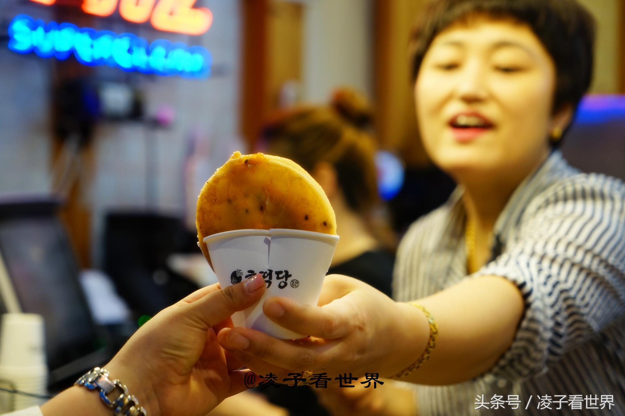 悠闲的走在乡村小路,悠闲漫步在李庄古镇