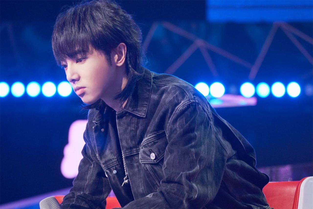 华晨宇撒娇卖萌可爱,华晨宇我想和你唱我管你