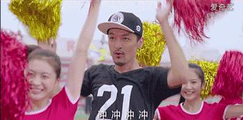 从姐弟恋到保姆上位世界杯球星背后的女人都不简单