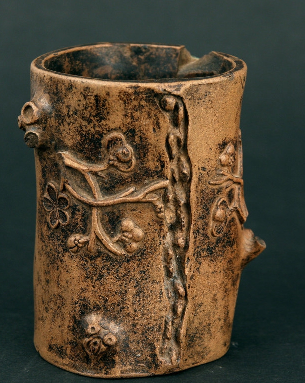 好看的笔筒怎么做用粘土,简单漂亮的小清新笔筒