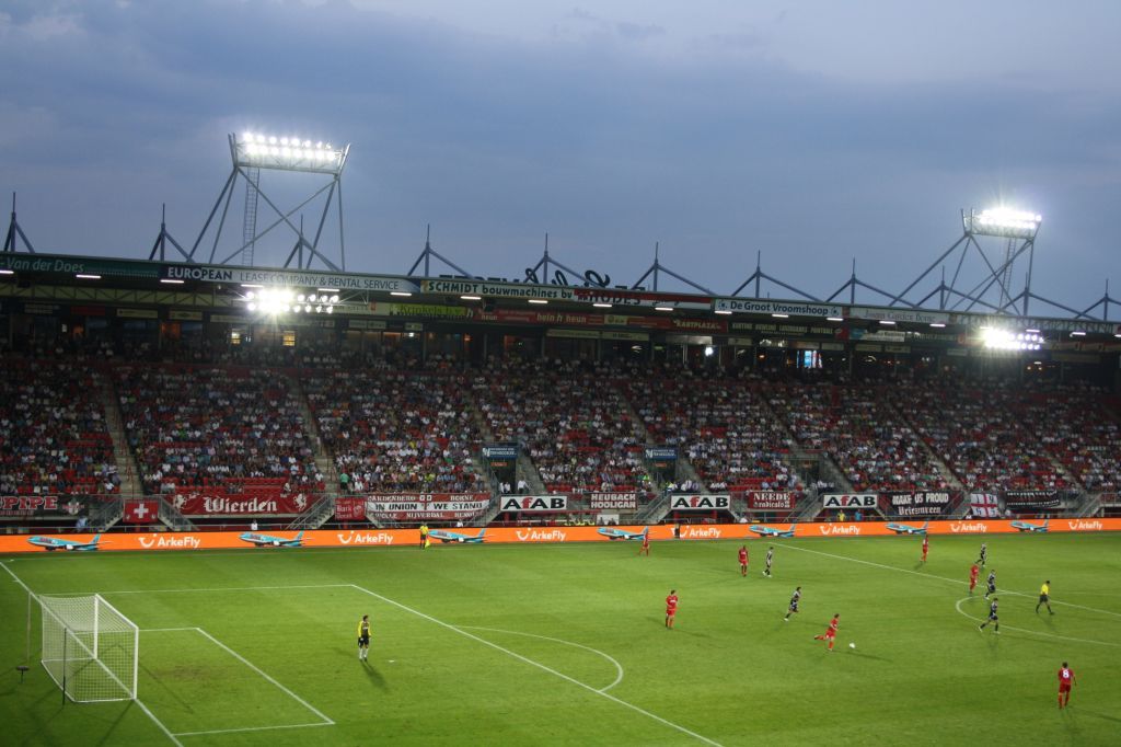 艾比森led显示屏2.0小间距,世界杯led屏不同区域显示画面不同