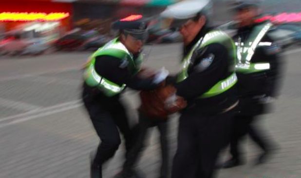 铁拳出击遇到狠人,铁拳出击