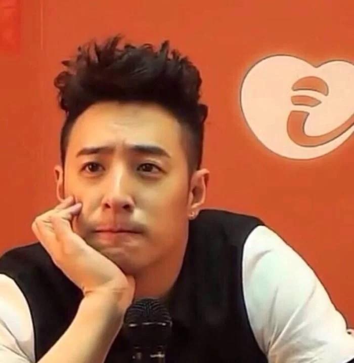 鹿晗奔跑说唱,鹿晗2018年踢球