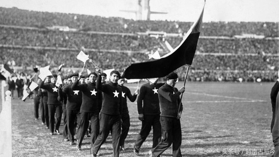 足球世界杯历届经典图片汇总,1930年世界杯真实影像