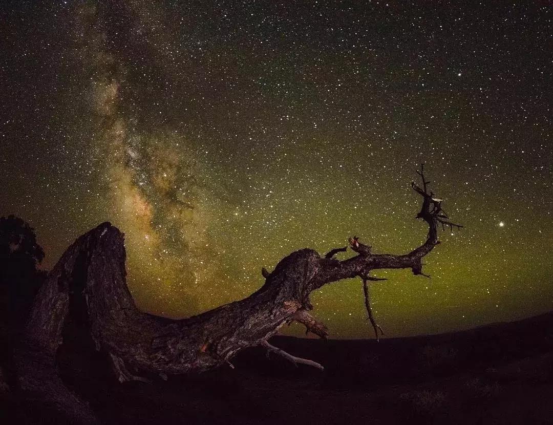 开挂的人生不需要解释图片,开挂的人生不需要解释合集