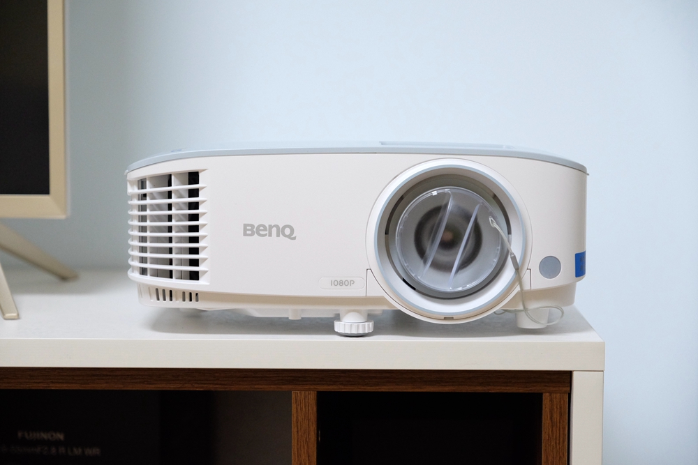 明基投影机i705升级,明基2k旗舰投影机