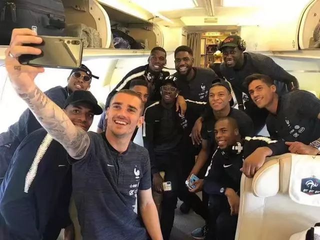 南京人看球,南京人世界杯打卡