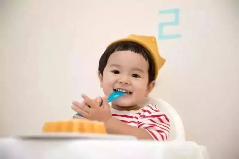 炒菜放味精与鸡精哪个对身体无害,炒菜时不放蚝油好吗