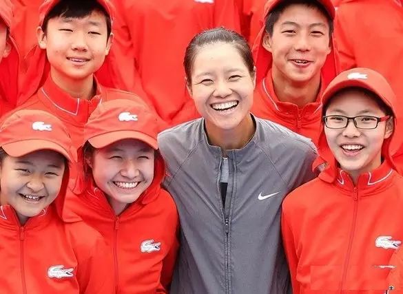 冷知识足球员,羽毛球球童的作用