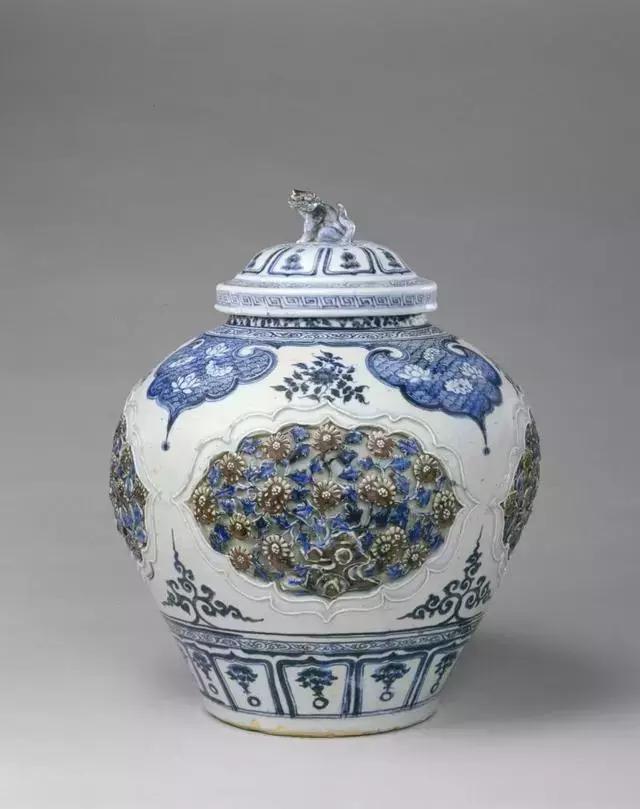 元青花十大品种,元青花缠枝瓷器鉴定