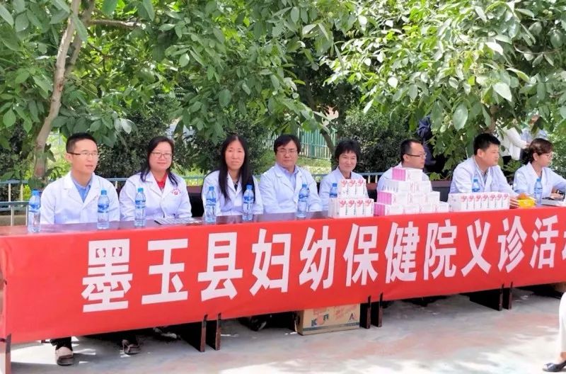 爱撒南疆热土深汗滴墨玉永恒情王文杰医生援疆三个月了