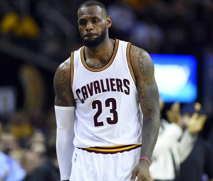 瓒呯骇涓攱鍔犵洘楠戝＋,瓒呯骇涓攱鍔犵洘浜嗗摢浜涗汉