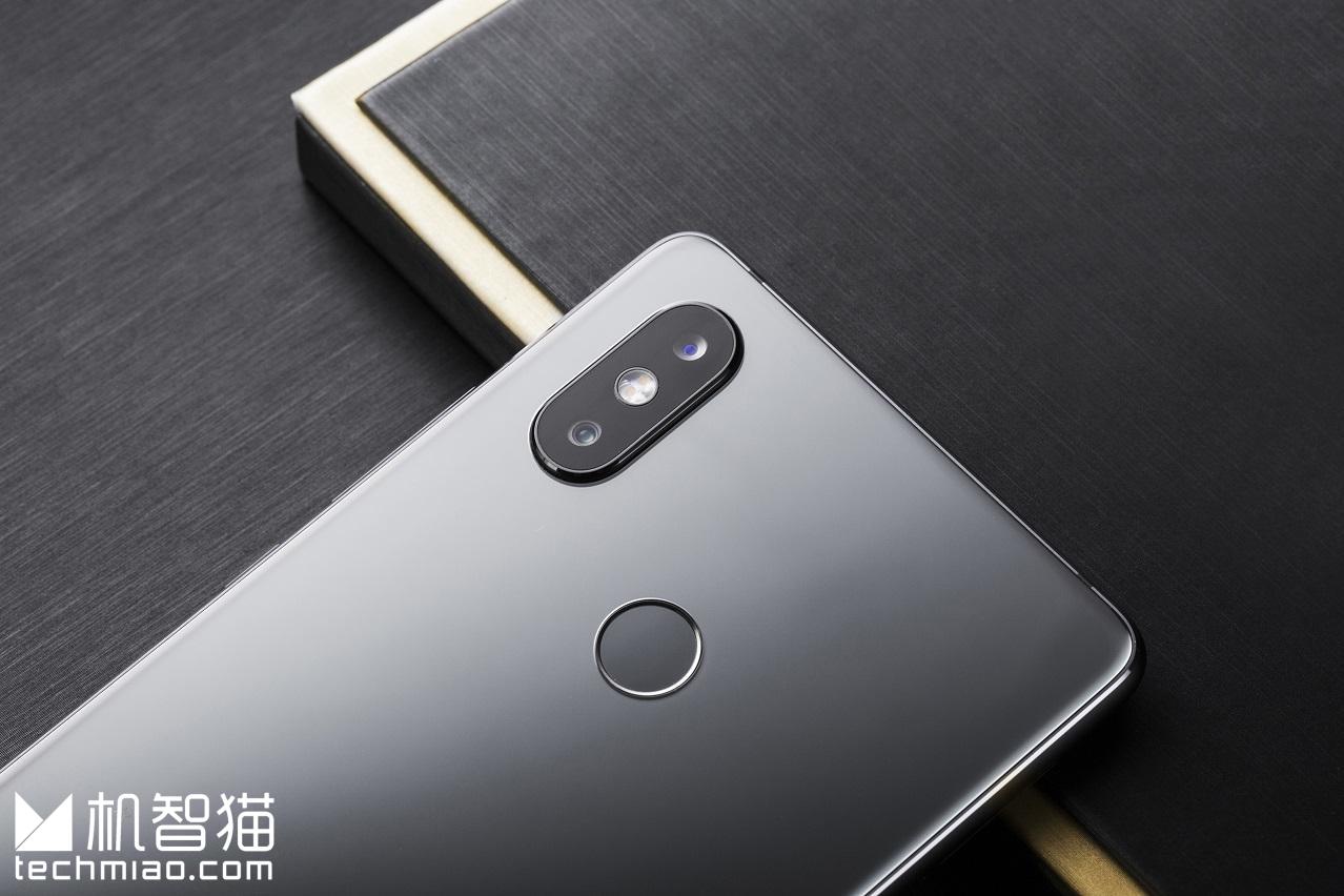 小米8SE体验：被低估的小米8“特别版”