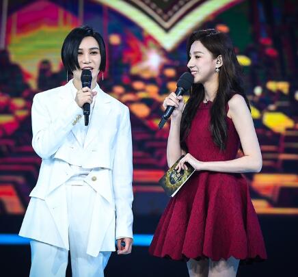 央视一姐马凡舒的简历,央视一姐马凡舒现状