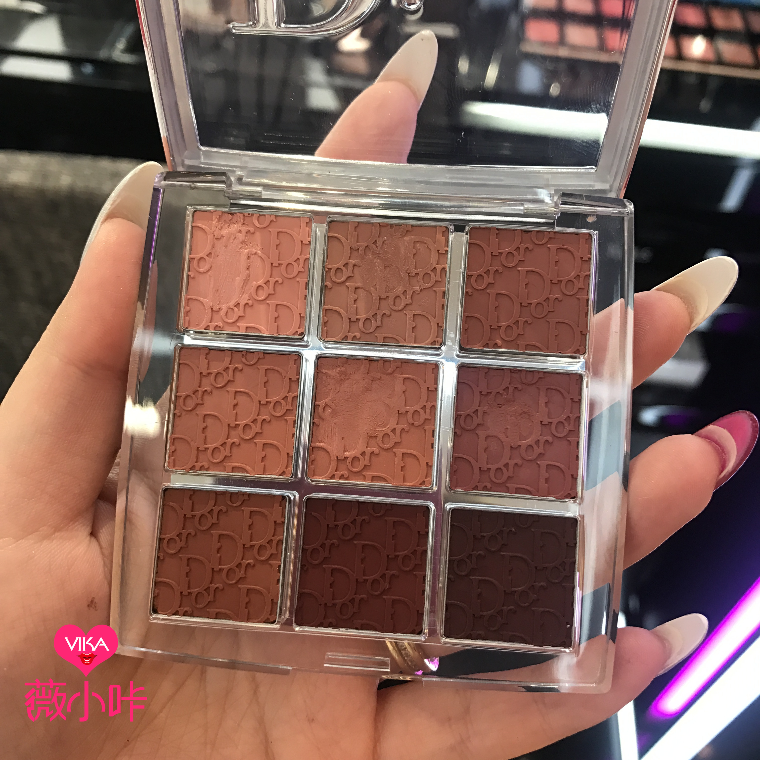 dior迪奥2020新年限定眼影,dior迪奥秋季时装限定丝绒口红720