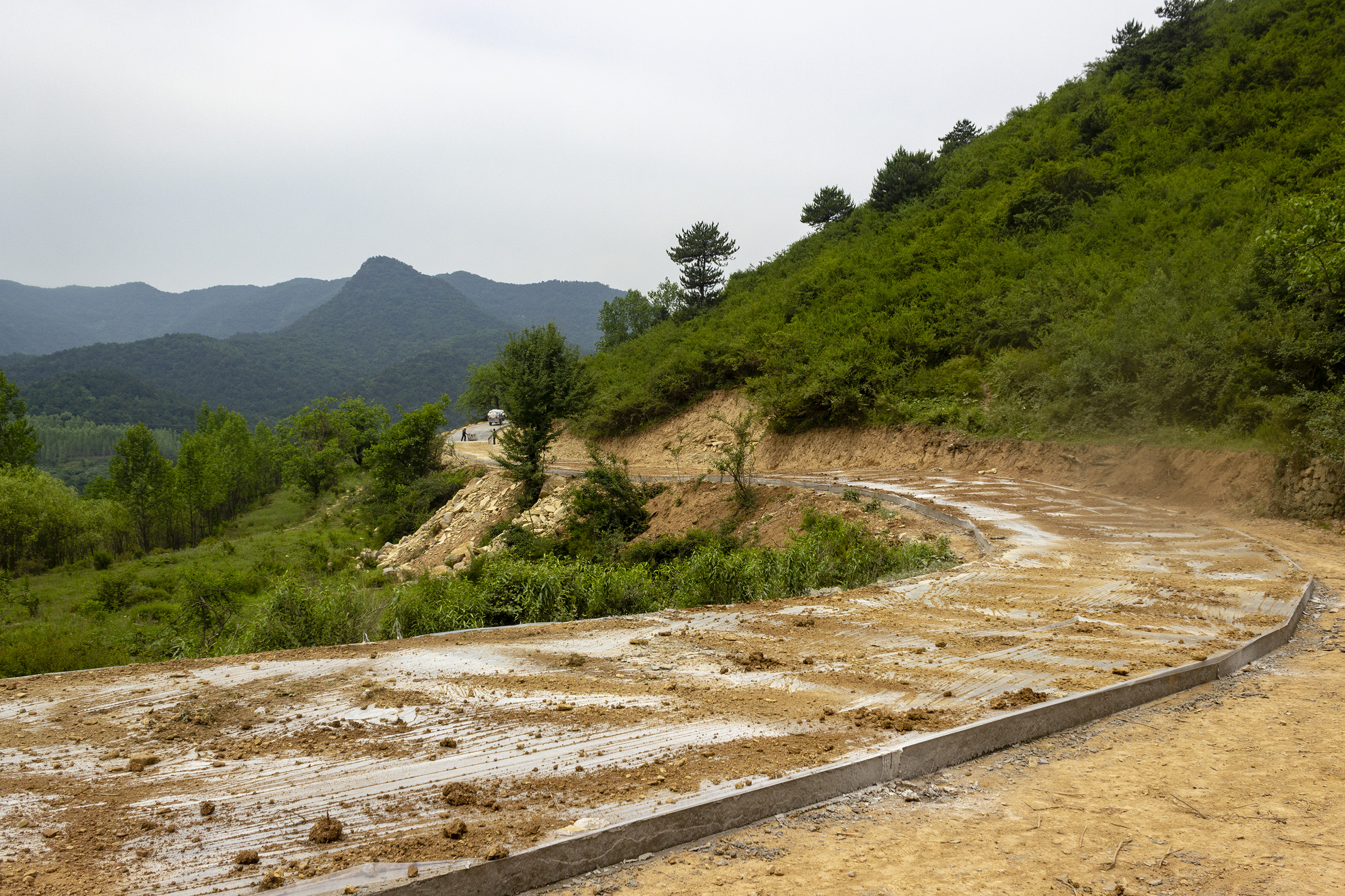 摩旅翻越秦岭,摩旅西岭雪山