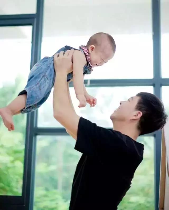 第一次当爸爸你比谁都优秀,我也是第一次当爸爸中文配音