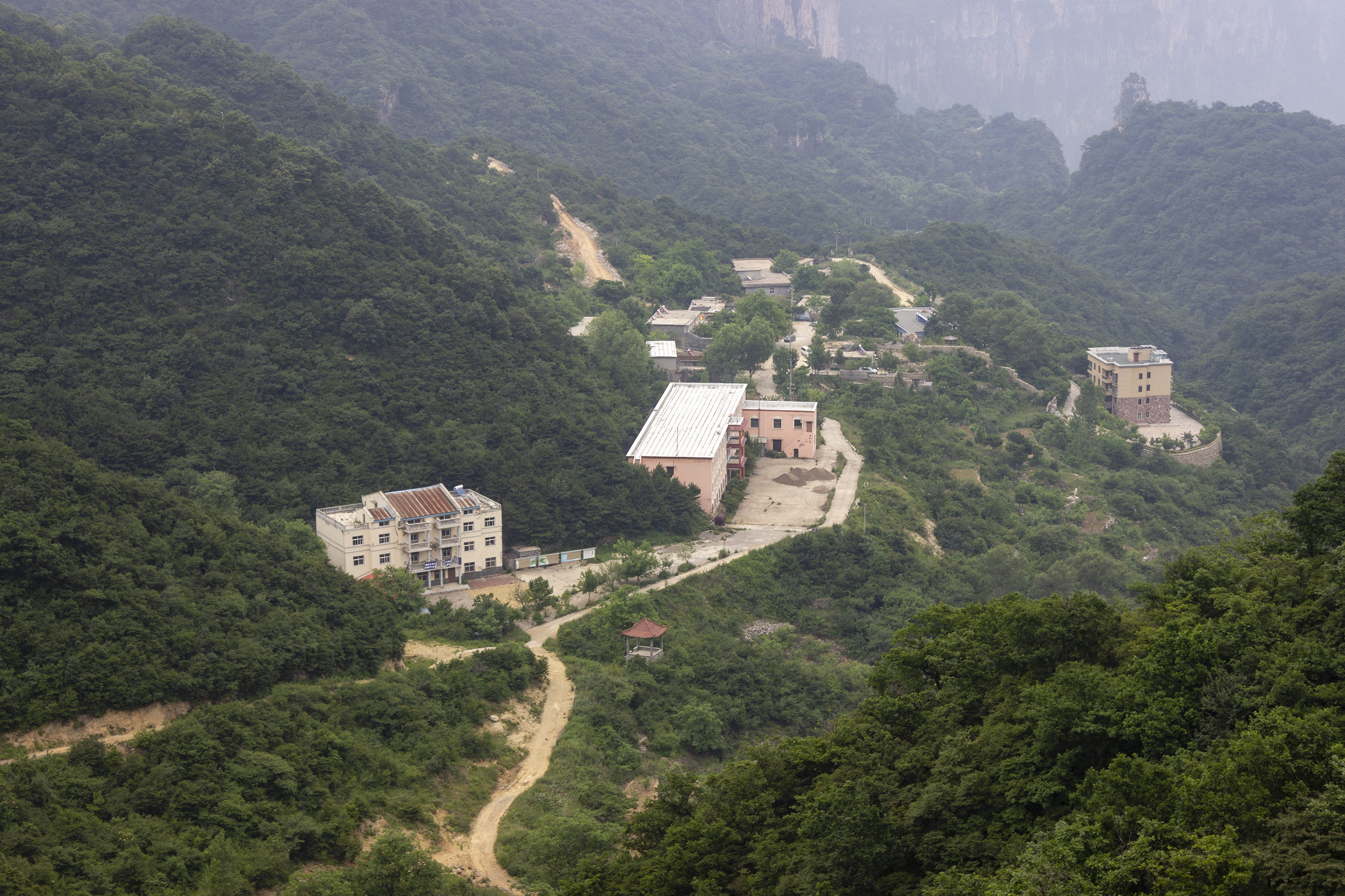 摩旅翻越秦岭,摩旅西岭雪山