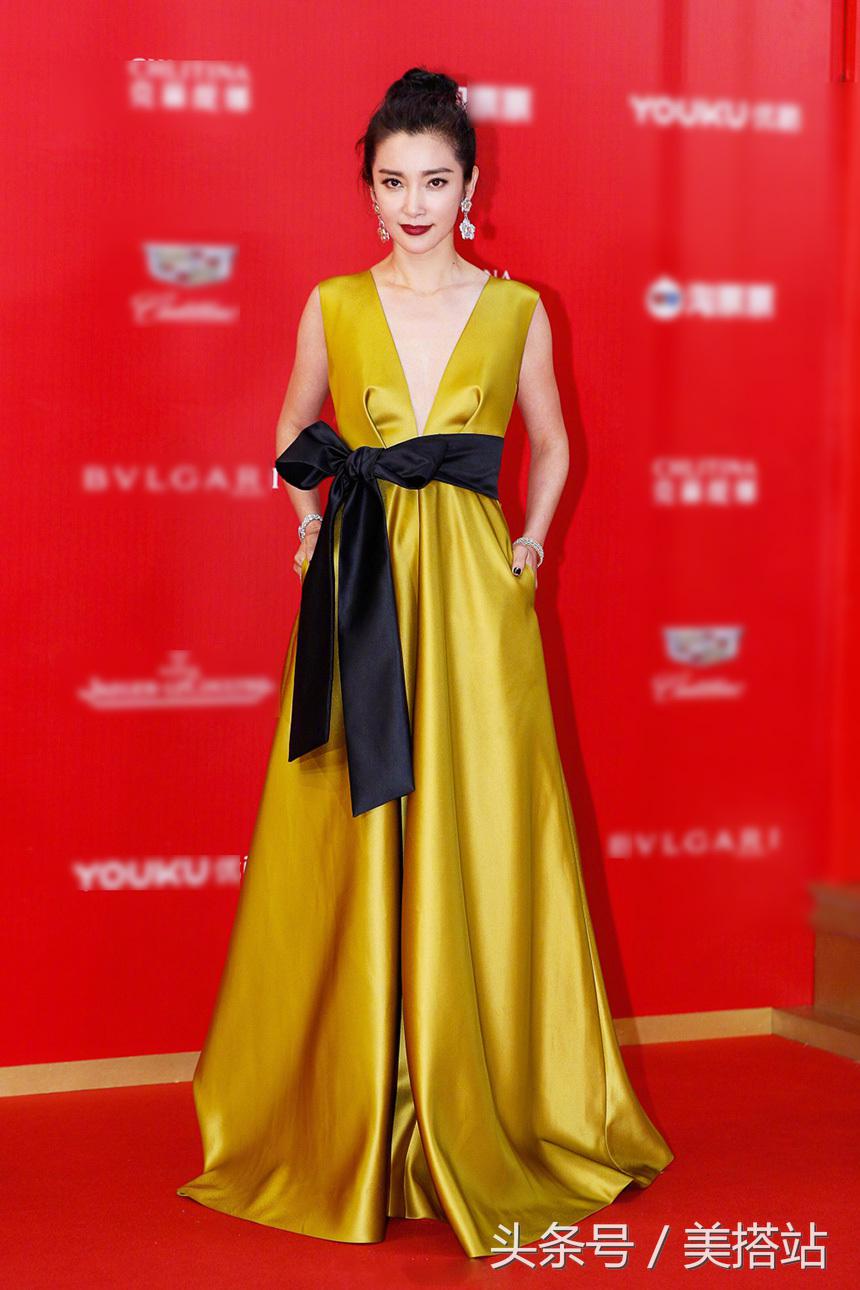 第22届上海电影节明星走红毯视频,第24届上海国际电影节红毯女明星