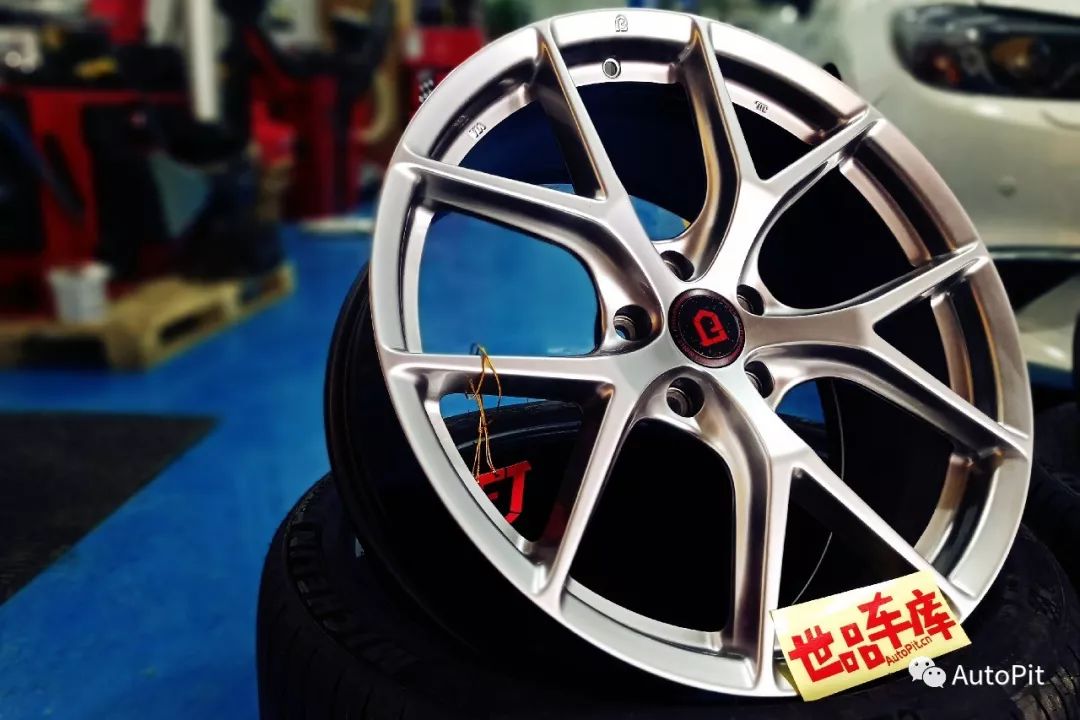 马自达阿特兹原车轮毂,马自达阿特兹纯进口改装