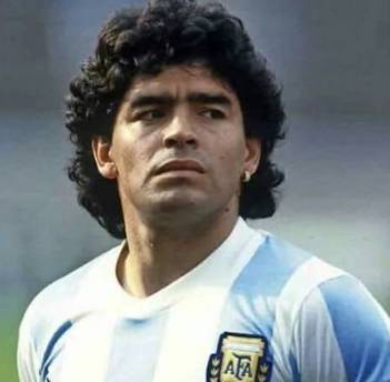 基恩被曼联开除了吗,基恩世界杯