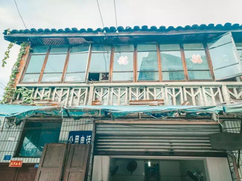 水蜜桃8块一斤,西瓜桃子8元