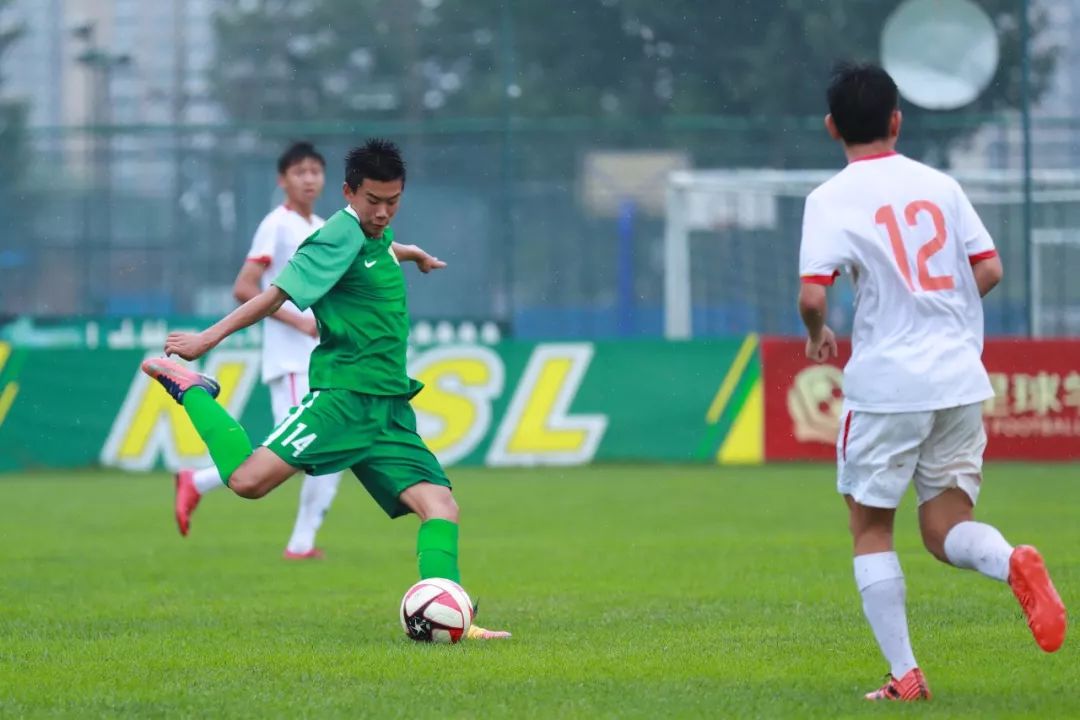 涓浗瓒崇悆u13闈掕秴,闈掕秴鑱旇禌24:0