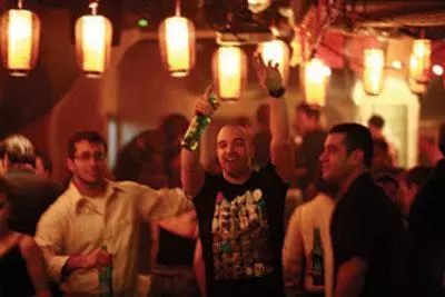 魔都世界杯看球酒吧,魔都十大酒吧