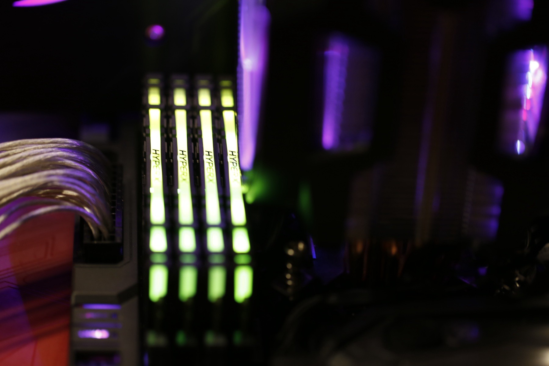 金士顿骇客神条fury与predator,骇客神条新款老款