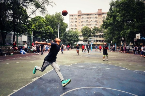 盘点野球场上十大恶劣行为,如何对付野球场小动作