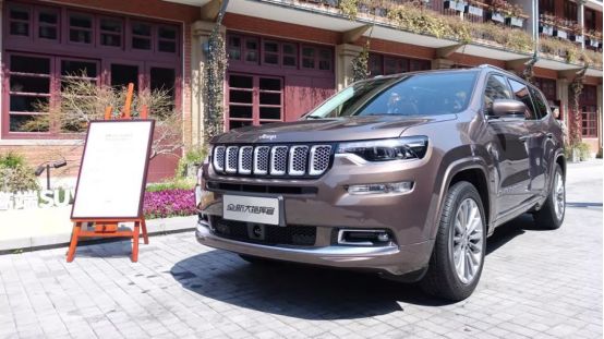 辣评说车凯迪拉克,jeep全面评测