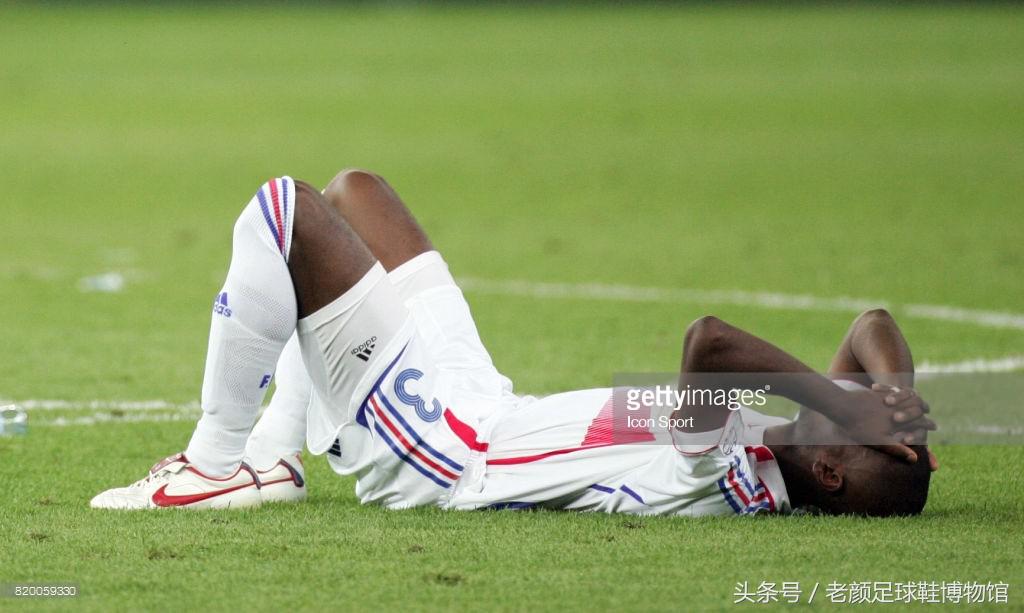 06年世界杯宣传nike,世界杯最火的足球鞋