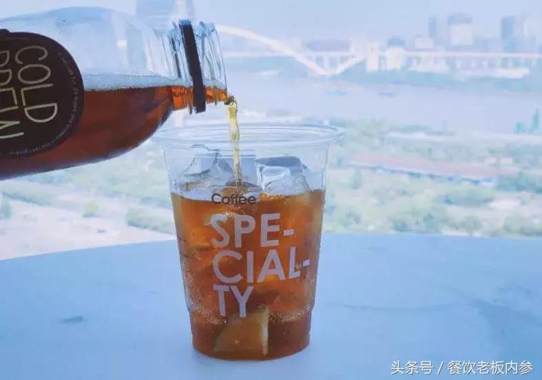 揭秘｜连咖啡日售40万杯背后的“咖啡找人”模式