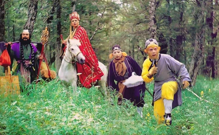 太上老君为什么可以当上三清之首,太上老君为何排三清第三