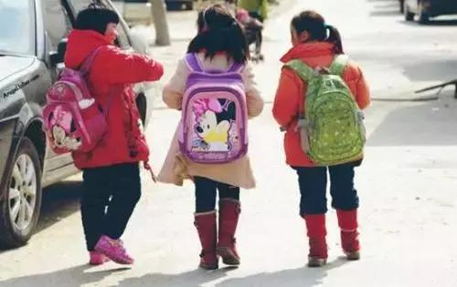 6.48万一年！重庆民办小学今年学费上涨2至5成，家长崩溃