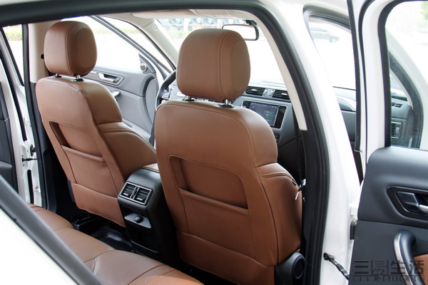 年轻人的第一台suv观致5,观致5suv功能介绍